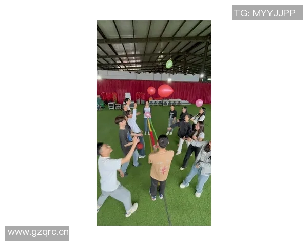 成都飞盘队灵活性变革引发热议探索新战术与团队协作的未来发展 成都飞盘队灵活性变革引发热议探索新战术与团队协作的未来发展